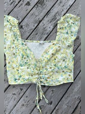 American Eagle Outfitters Yellow and Green Floral Tie-Front Crop Top